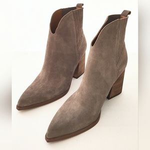 MARC FISHER LTD Ommie Pointed Toe Bootie Womens.